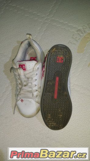 dc-boty-original-detske-vel-36