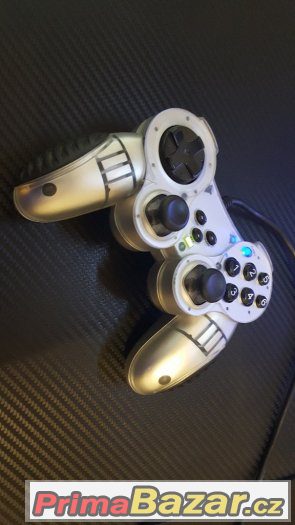 Herní ovladač / Gamepad USB