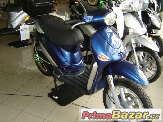 piaggio-liberty-125-8kw-kufr