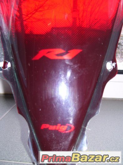 plexi YAMAHA YZF-R1 červené  PUIG plexi R1 02/04