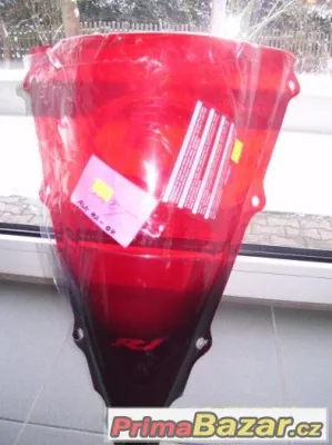 plexi YAMAHA YZF-R1 červené PUIG plexi R1 02/04