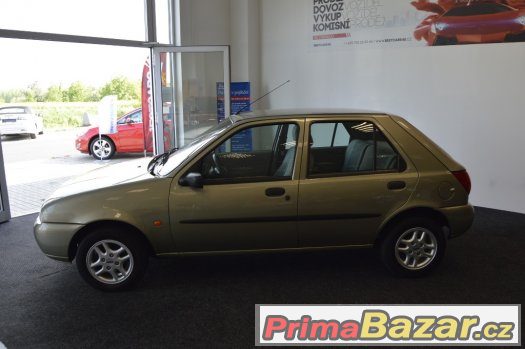 FORD FIESTA 1.25i najeto 49.000 km  NOVÁ STK TOP STAV