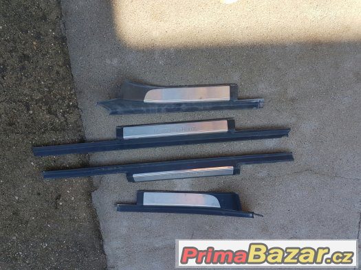 Mercedes Benz S320 W220 lišty prahů Mercedes Benz S320 W220 lišty prahů