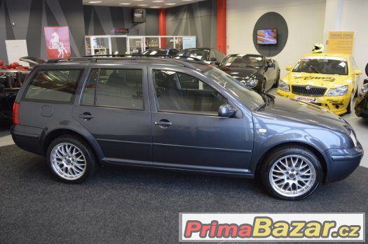 VOLKSWAGEN BORA 2.3i V5 1.MAJITEL SERVISKA TOP