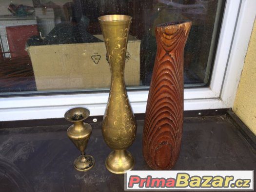 3 x ozdobná váza - Mosaz, dřevo