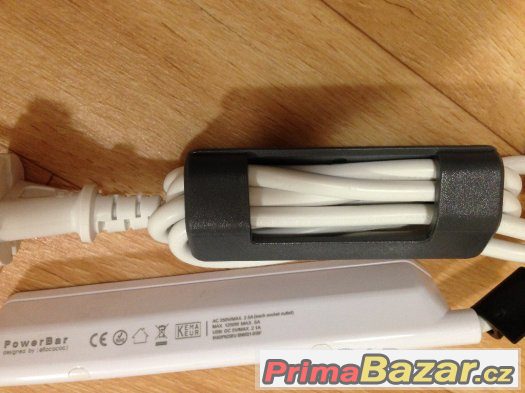 Prodlužovací kabel  220V + 2x USB