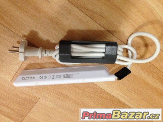 Prodlužovací kabel  220V + 2x USB