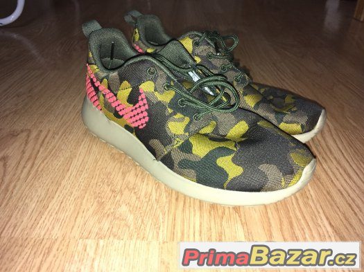 Nike Roshe Run One Plus Camo (EUR 37,5)