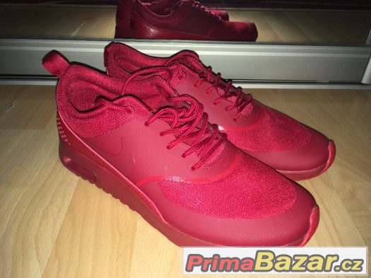 Nike AirMax Thea Triple Red