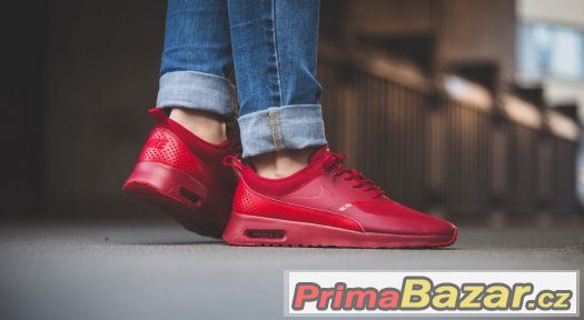 Nike AirMax Thea Triple Red