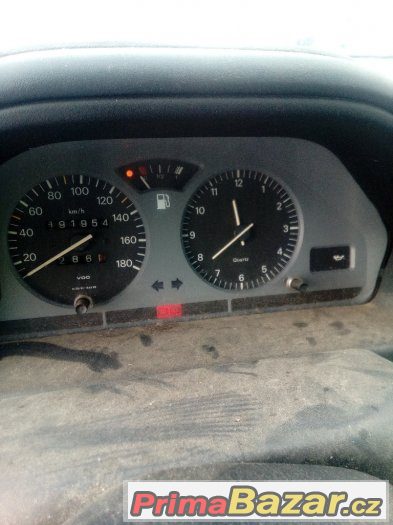 Peugeot 106 1.0 typ motoru CDY rok 1995