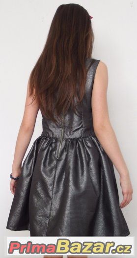 Luxusní dívčí šaty H&M, vel. 152