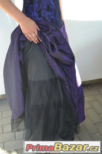 plesové, maturitní korzetové šaty