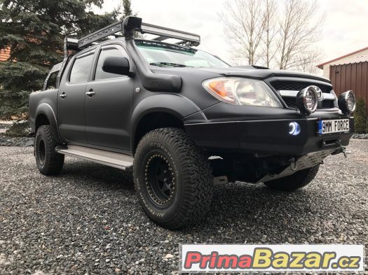Toyota hilux 3,0 D4D automat – fotografie 4