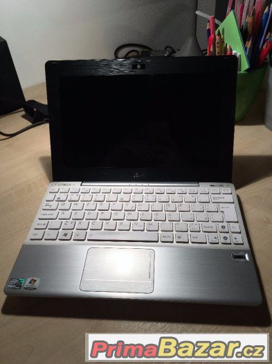 ASUS Eee PC 1018P