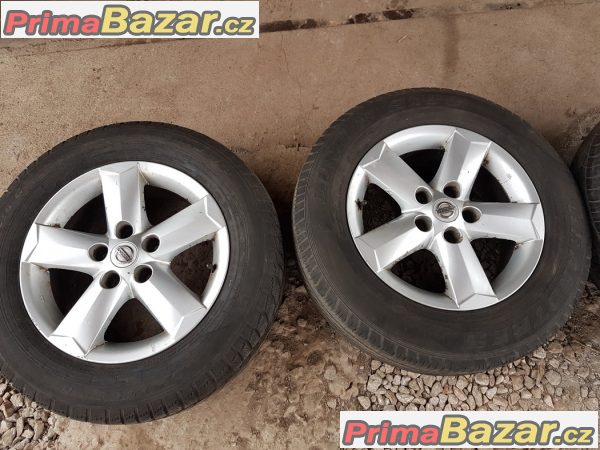 sada Nissan N3160140 5x114.3 6.5jx16 et40 pneu Dunlop 215/65 r16