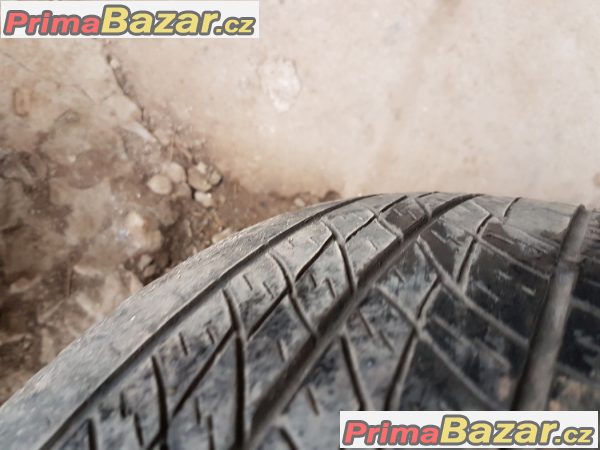 sada Nissan N3160140 5x114.3 6.5jx16 et40 pneu Dunlop 215/65 r16