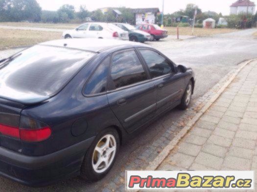 Nabidnete Renault- jakykoliv, sberatele vozu - ne srotari Nabidnete Renault- jakykoliv, sberatele vozu - ne srotari