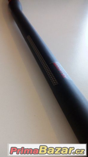 UD Carbon řidítka 720mm + grip