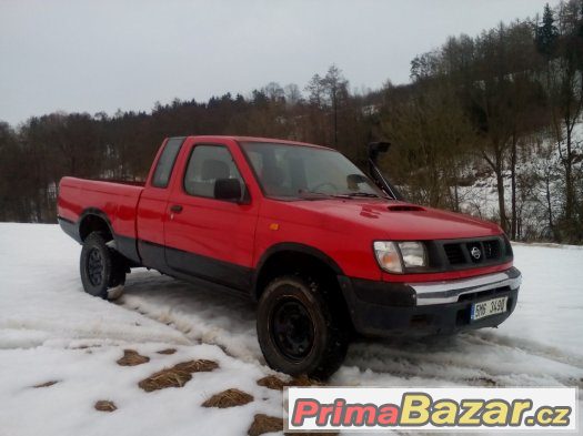 4x4 NISSAN NAVARA KING CAB D22 2.5 TDi EKO PLACENO TK PLATNÁ