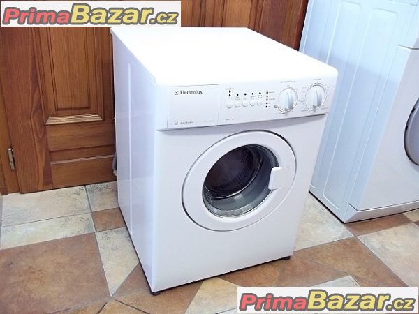 Pračka ELECTROLUX EWC 1350 (na 3 kg prádla)