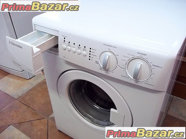 Pračka ELECTROLUX EWC 1350 (na 3 kg prádla)