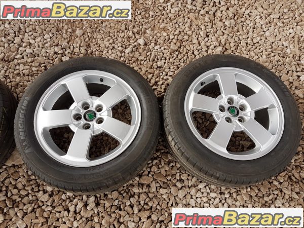 sada alu kola ŠKODA 1U0601025m s pneu Michelin 5x100 6.5jx16 et42