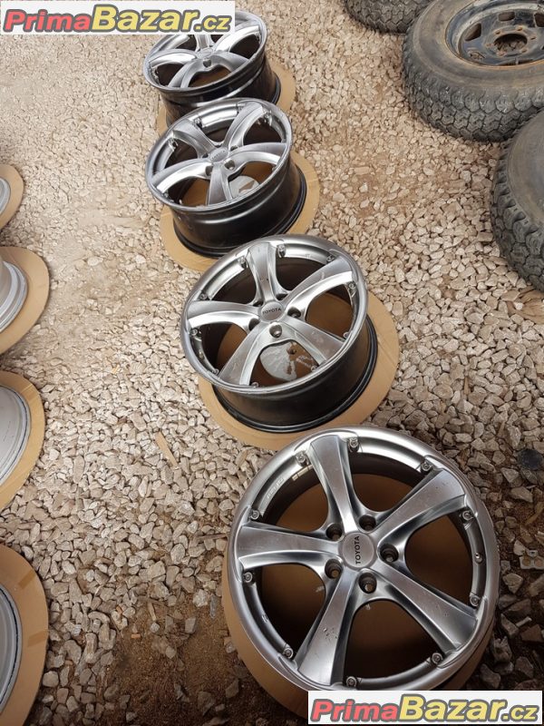 sada alu kola Toyota germ 5x114.3 8jx18 et45