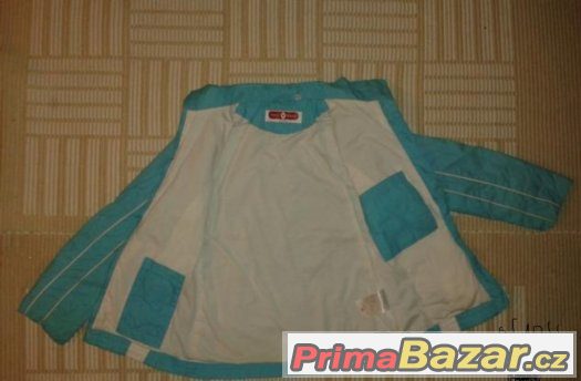 svetle modra detska jarni bunda na zip,128/134 sportovni,lev