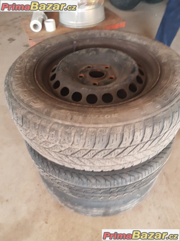 3xplechovy disk s pneu na dojeti