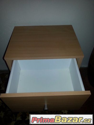 Noční stolek Noční stolek
