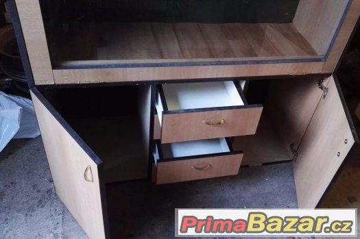 Prodám velké terárium Prodám velké terárium