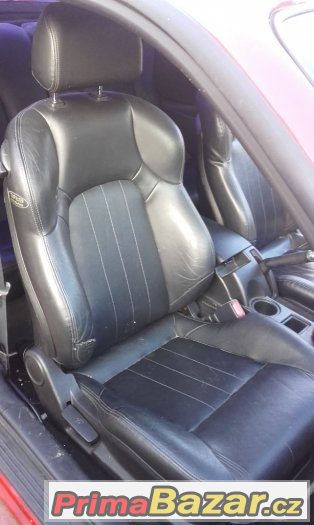 Sportovní kožené sedačky Recaro - Hyundai Coupe GK