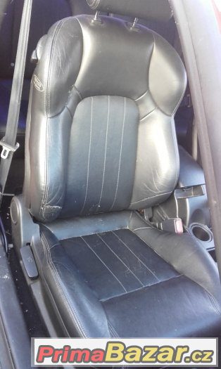 Sportovní kožené sedačky Recaro - Hyundai Coupe GK