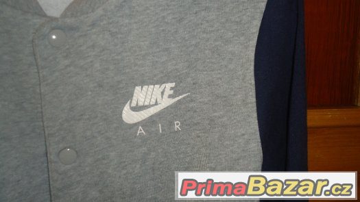 Klučičí mikina Nike vel. 12-13let