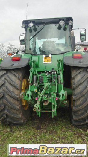 John Deere 8430