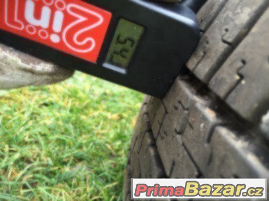 PRODÁM LETNÍ PNEU PIRELLI 205/65/15