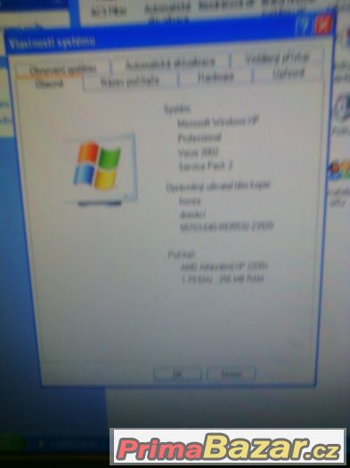 PC z LCD monitorem System win, XP 2xHDD RAM 256