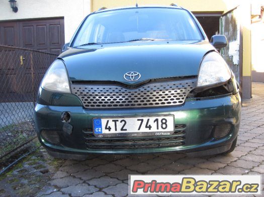 prodam-prodam-toyotu-yaris-verso