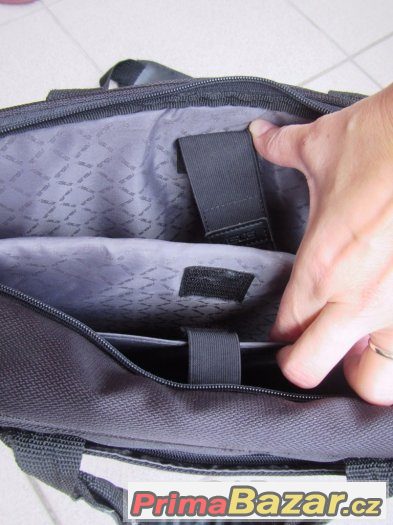 taška ASUS,polstrovaná taška na 13palcový notebook,TOP STAV