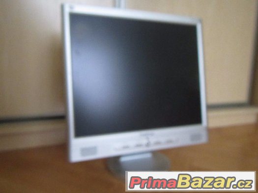 Prestigio P179 - LCD monitor 17