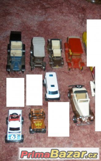 Prodám 30 let staré modely Matchbox Igra a další Prodám 30 let staré modely Matchbox Igra a další