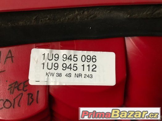 Prodám PZ světlo Škoda Octavia I combi Prodám PZ světlo Škoda Octavia I combi