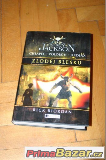 Percy Jackson (Zloděj blesku) - Rick Riordan