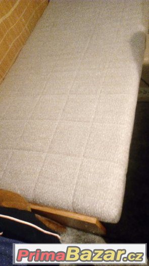 prodám matraci - válendu v dobrém stavu - bez podstavce
