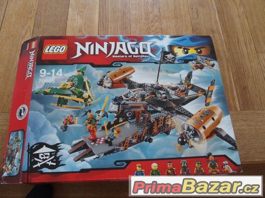 lego 70605 smolná tvrz