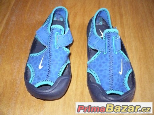 Sandálky Nike modré vel.25 min. nošené