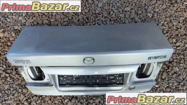 zadní víko kufru mazda 626 r.v.2000 zadní víko kufru mazda 626 r.v.2000