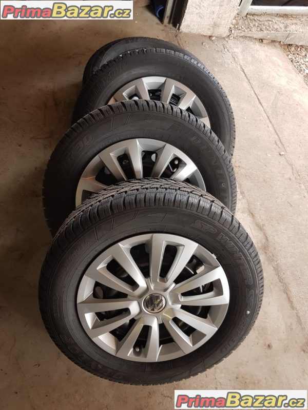 nová, nepoužitá sada plechové disky s novou pneu a nove poklice VW 561601027 5x112 6.5jx16 et44