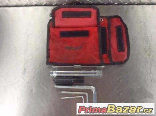 Kúpim sadu náradia Ducati 749 / 999 Kúpim sadu náradia Ducati 749 / 999